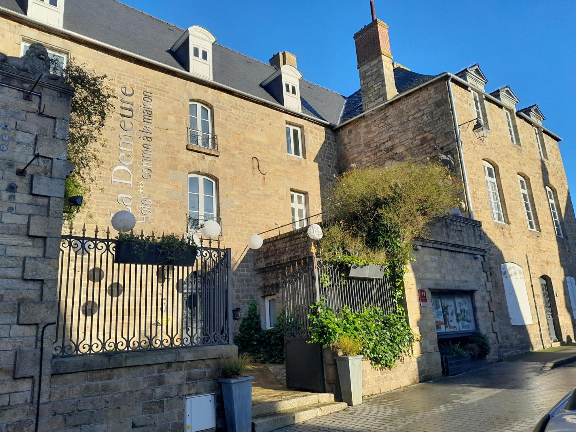 Hotel La Demeure Guingamp Exterior foto