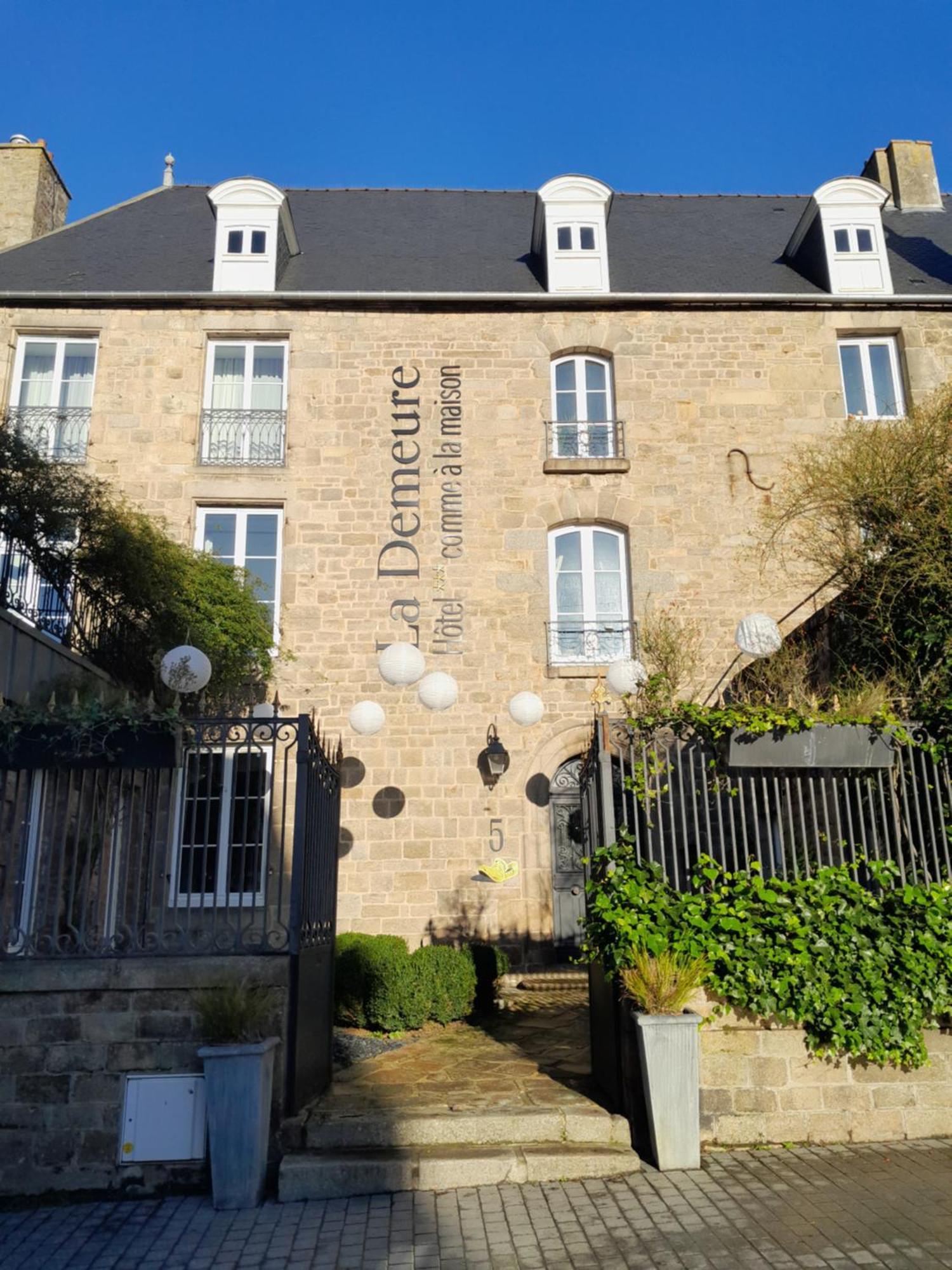 Hotel La Demeure Guingamp Exterior foto