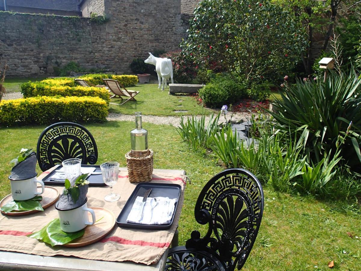 Hotel La Demeure Guingamp Exterior foto